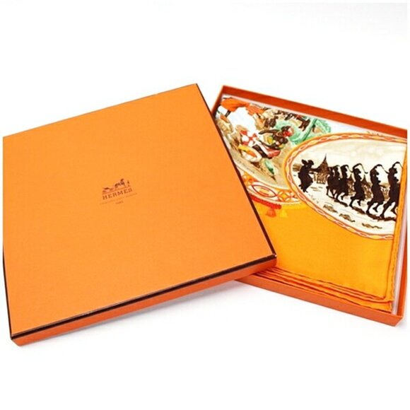 HERMES Authentic Orange Scarf - Picture 5 of 8